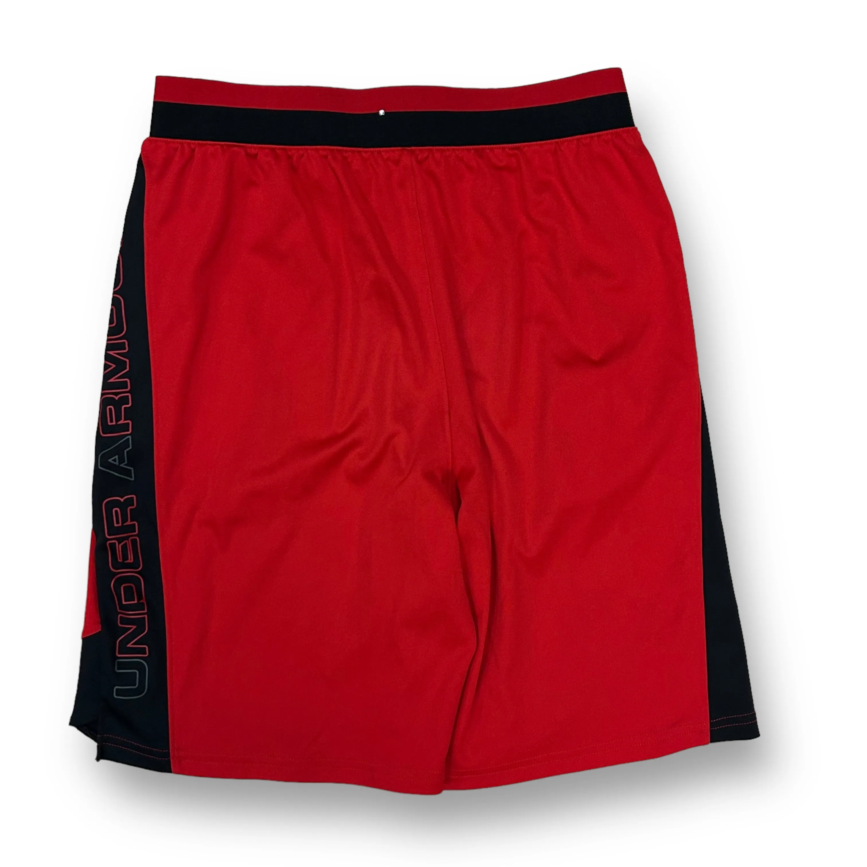 Boys Under Armour Size YXL Black & Red Heatgear Loose Fit Athletic Shorts