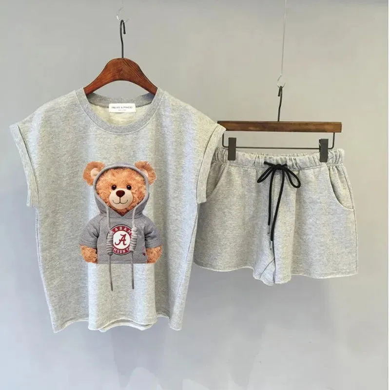 Cartoon Bear Sleeveless T-shirt and Shorts