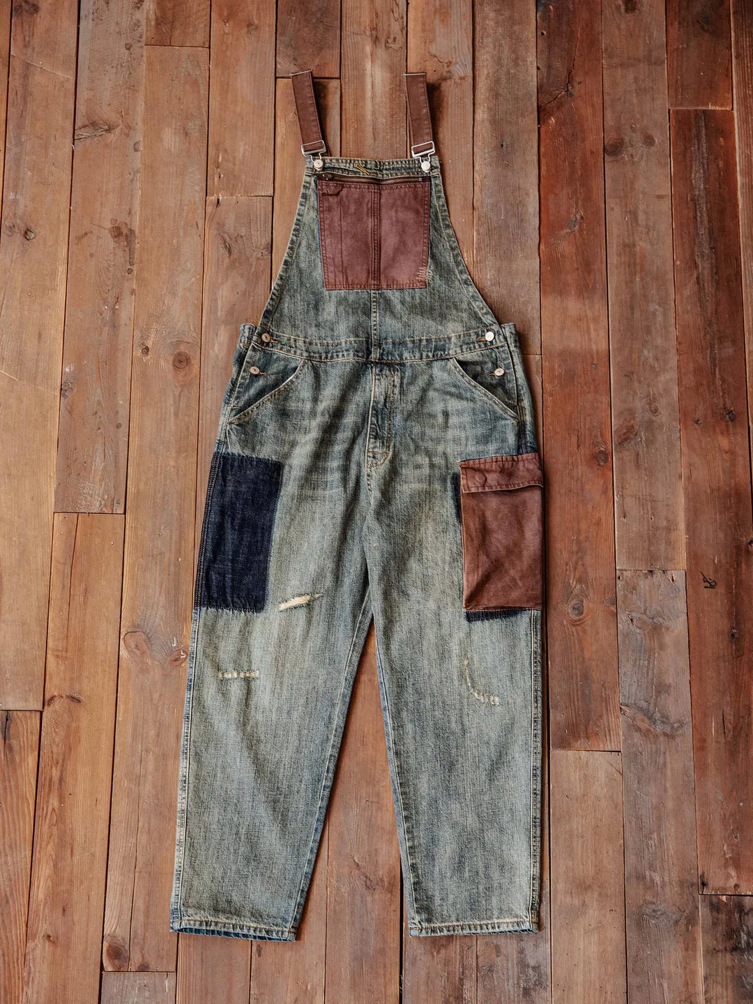 DISTRESSED DENIM OVERALLS CONTRAST-POCKET DUNGAREES