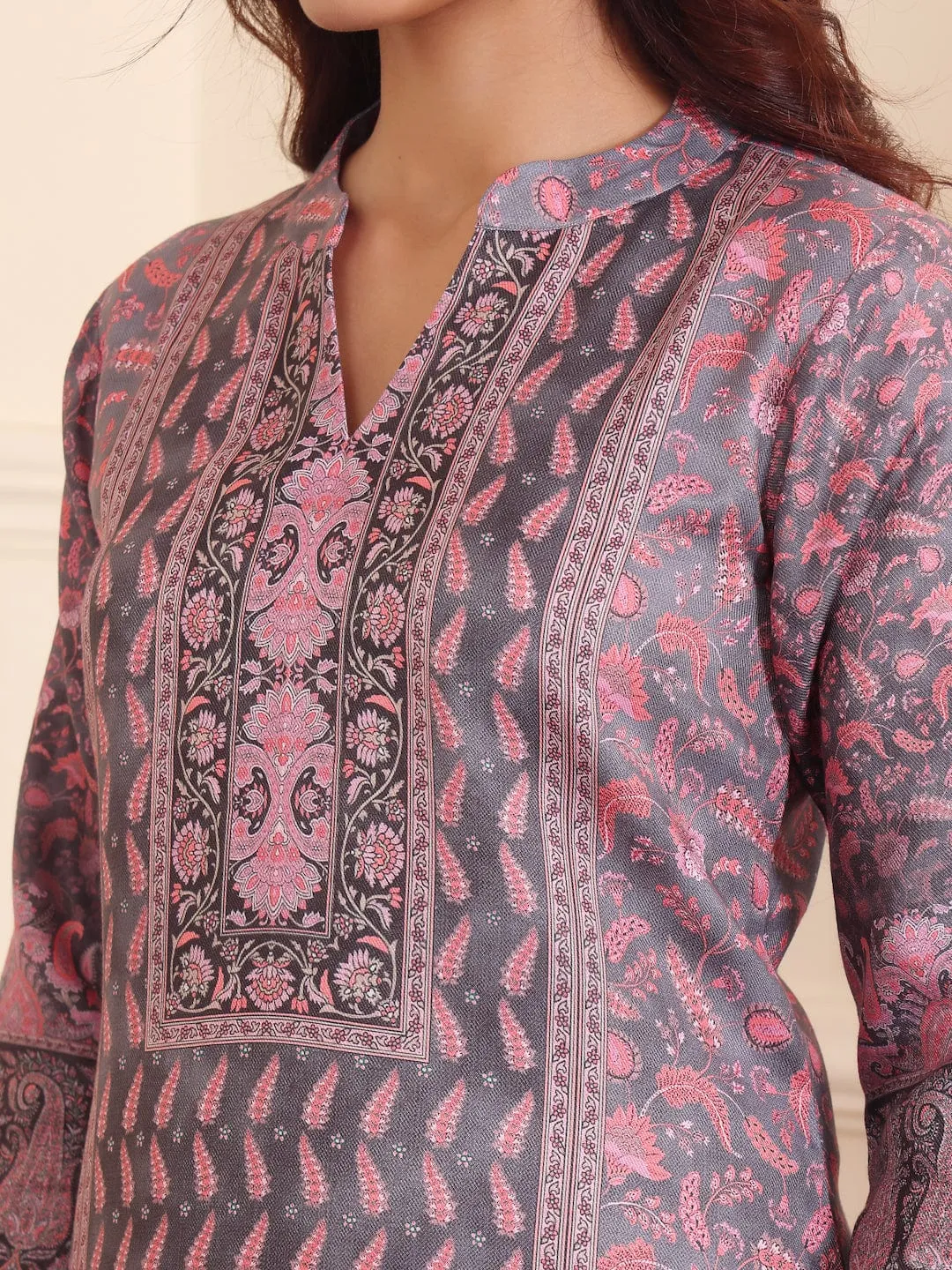 Pink & Grey Wool Blend Ethnic Print Suit Set with Wool Dupatta