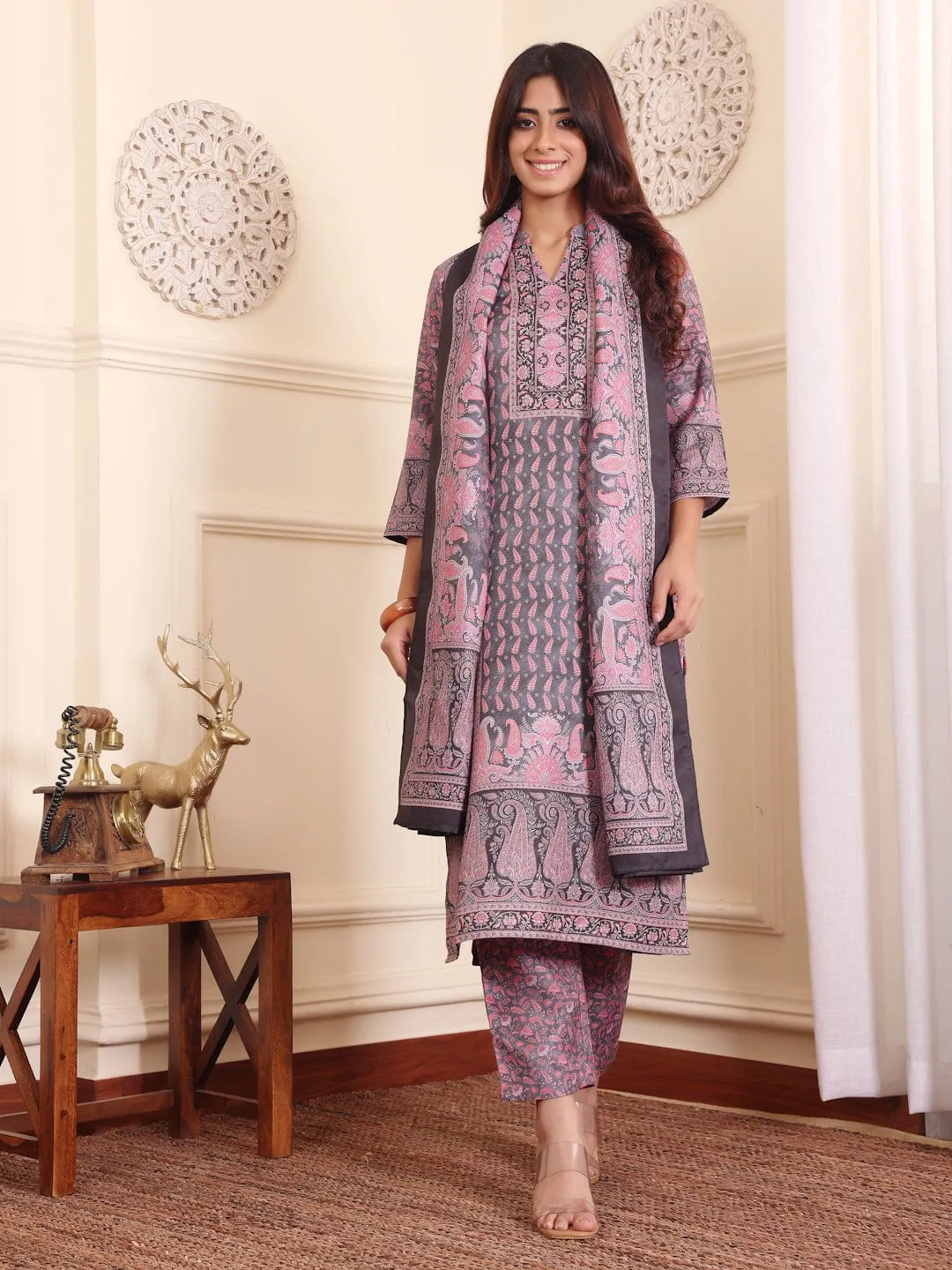 Pink & Grey Wool Blend Ethnic Print Suit Set with Wool Dupatta