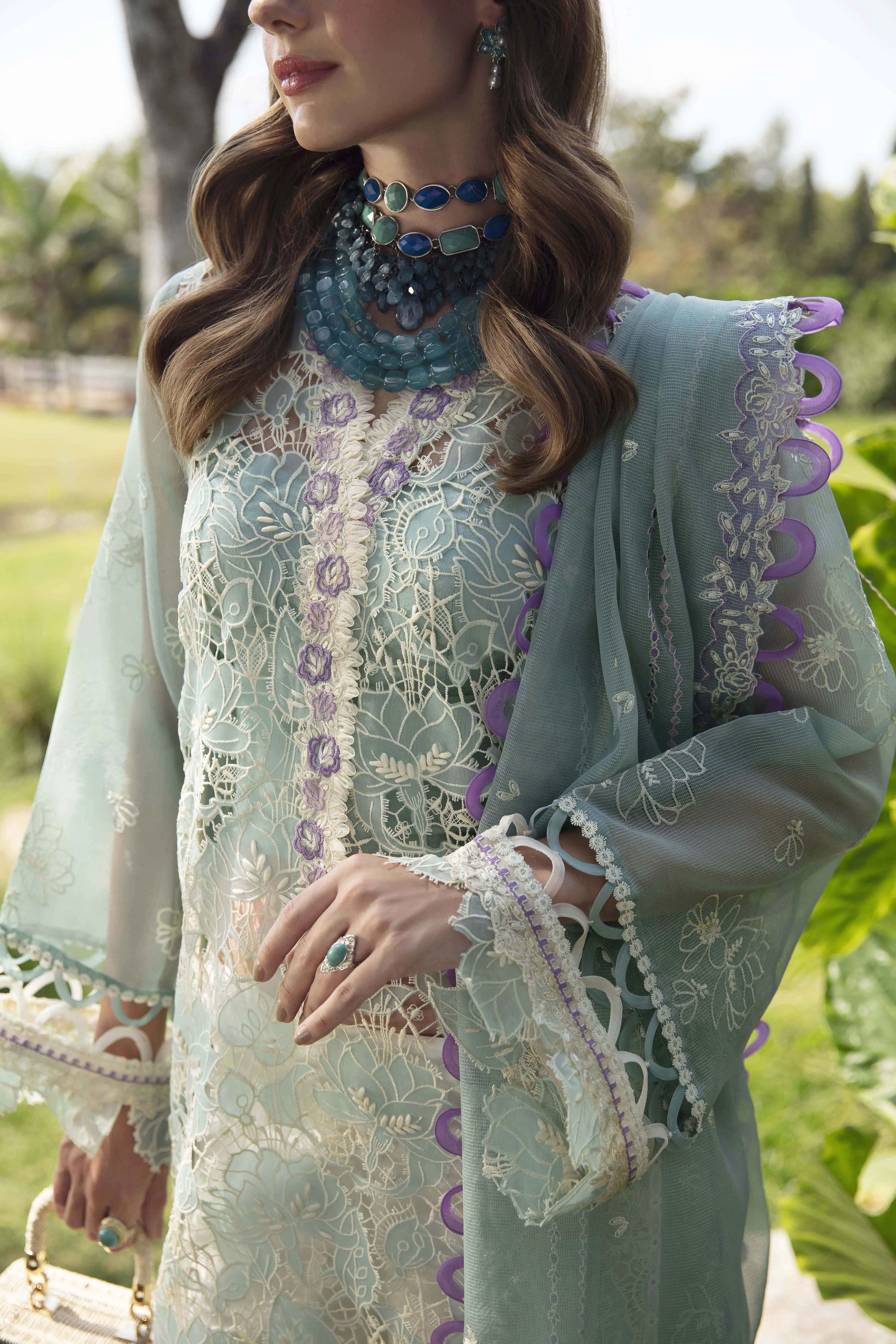 Sable Vogue Luxury Lawn Collection 2024 – AFROZ