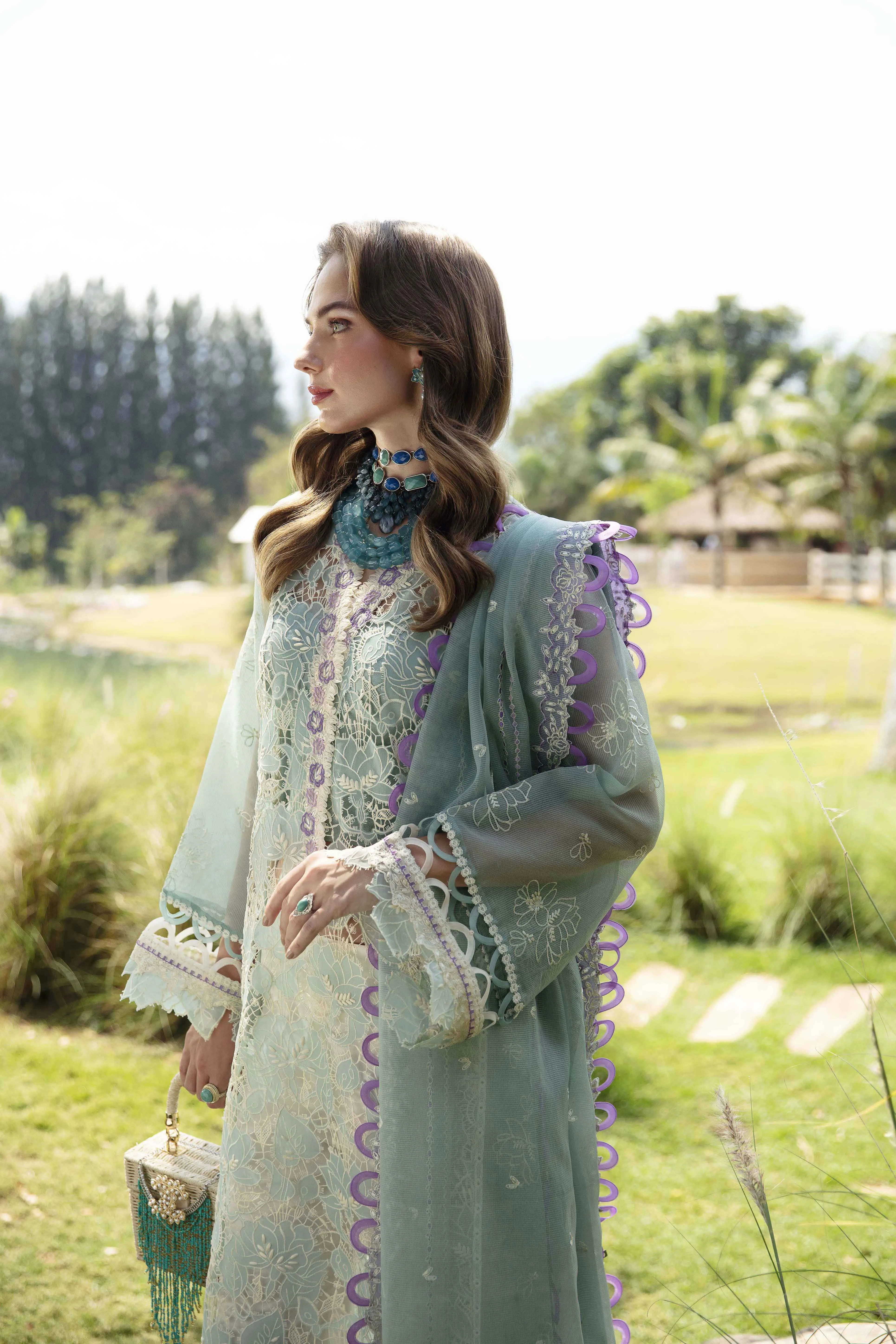 Sable Vogue Luxury Lawn Collection 2024 – AFROZ