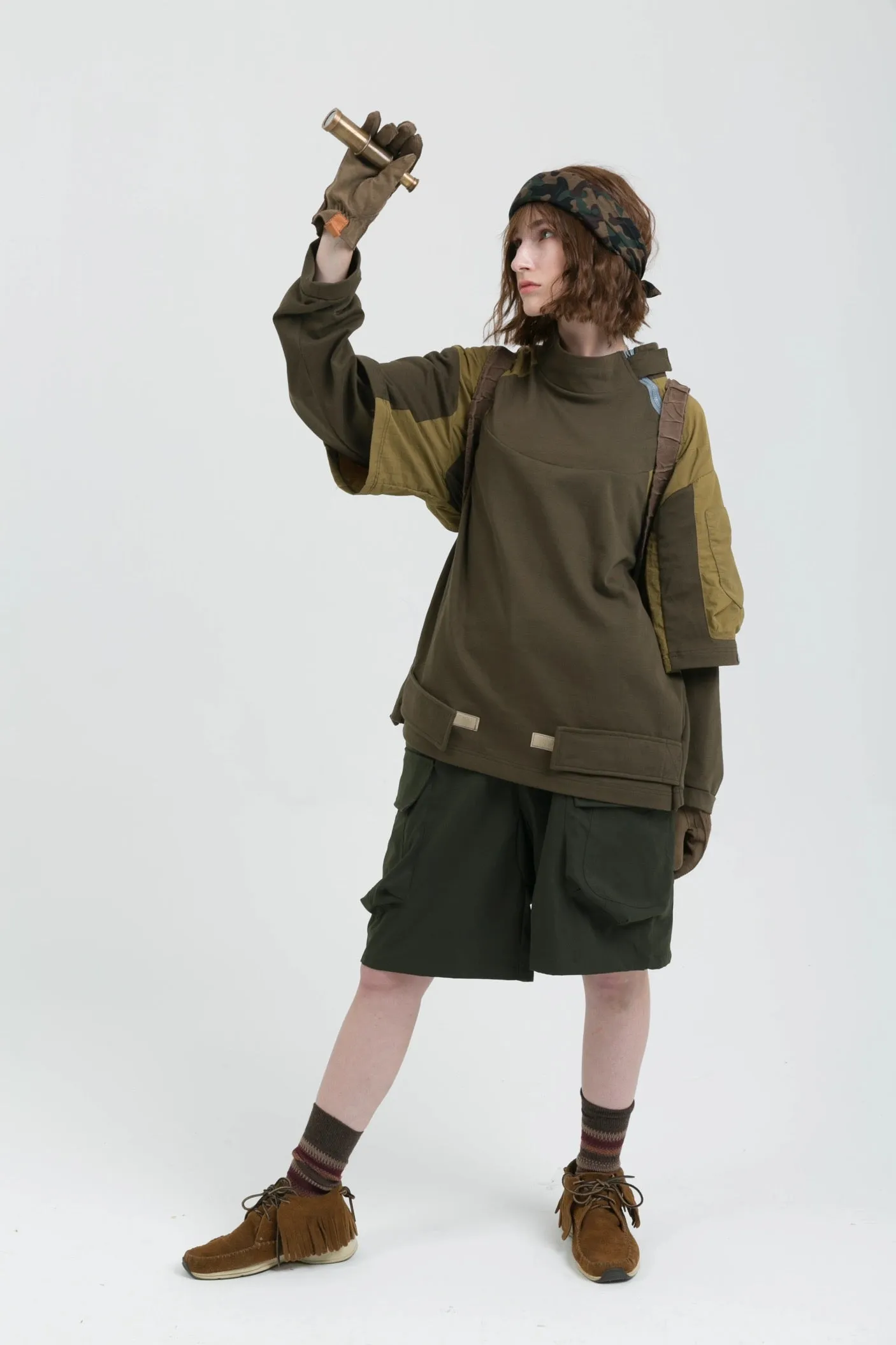 SCAVENGER multi-pocket sweatshirt