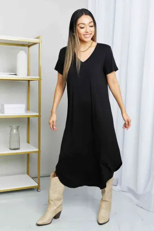 V-Neck Short Sleeve Curved Hem Dress in Black