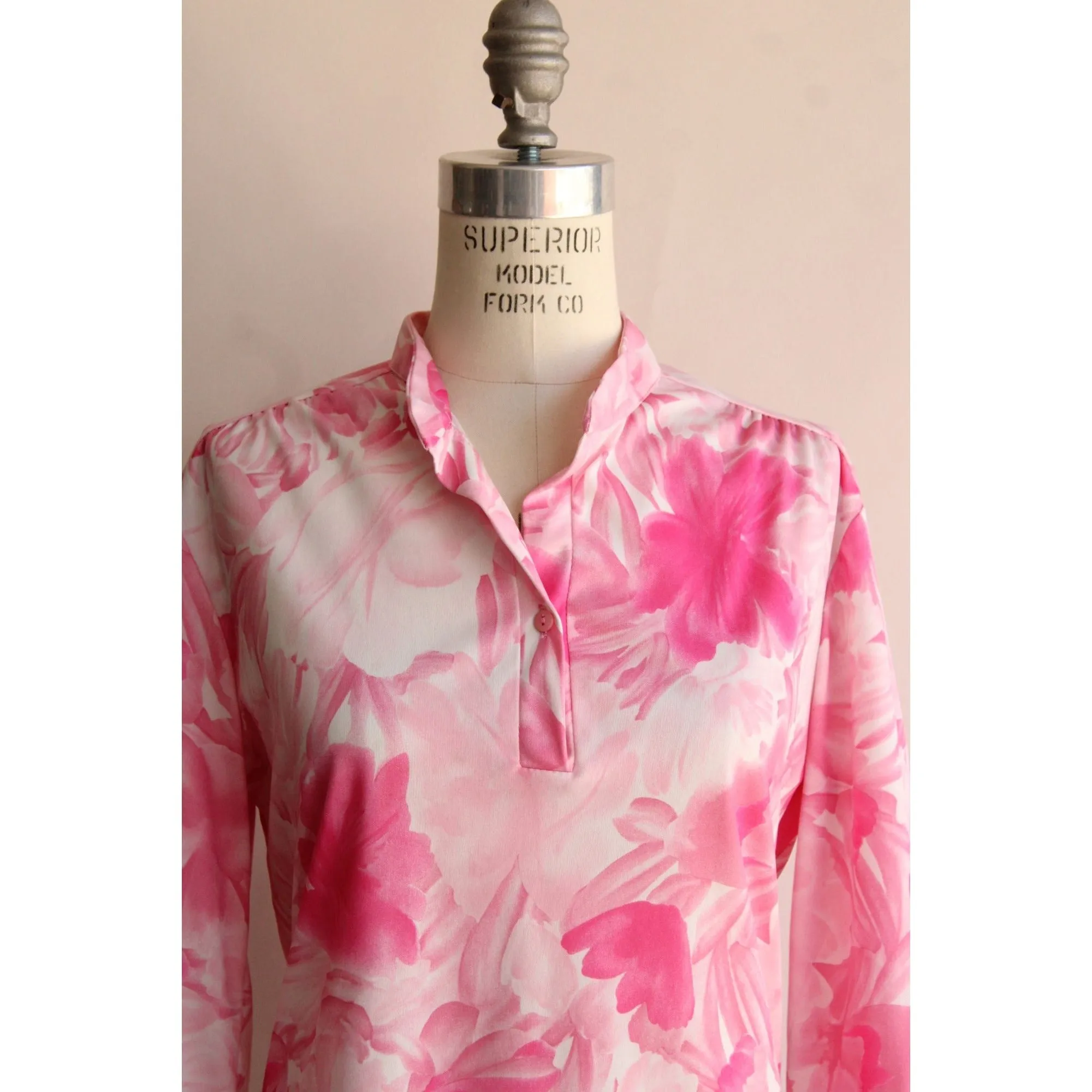 Vintage 1960s Ro-Vel Pink And White Floral Print Top